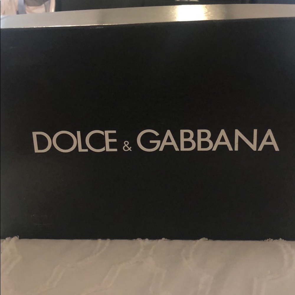 Authentic D&G - Picture 4 of 4